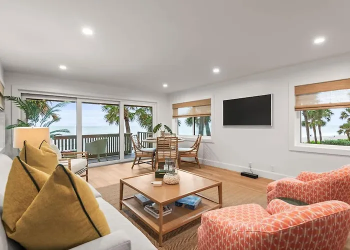 Beachfront Aldea 12 *